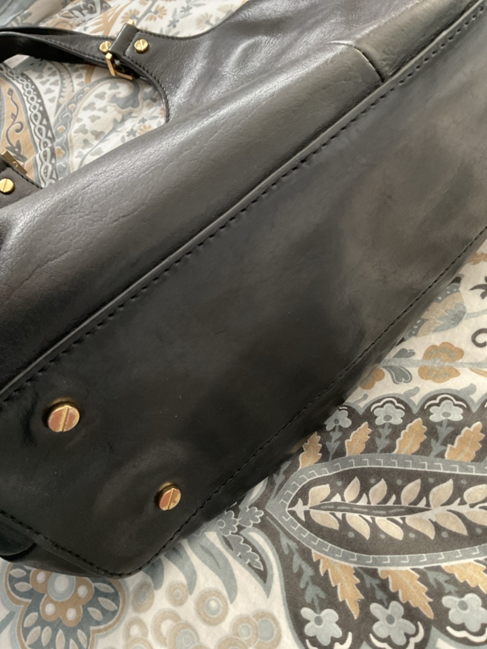 Tory Burch Black Leather tote-Make an offer!!! - Picture 3 of 5